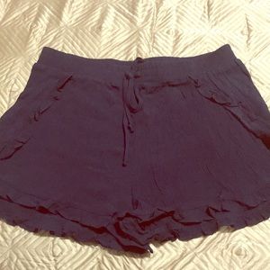 Fashion nova ruffle shorts